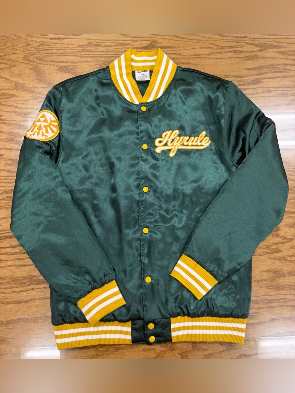 Authentic Nintendo Zelda Hyrule Satin Varsity Jacket Bomber Coat Green S 21 x 27